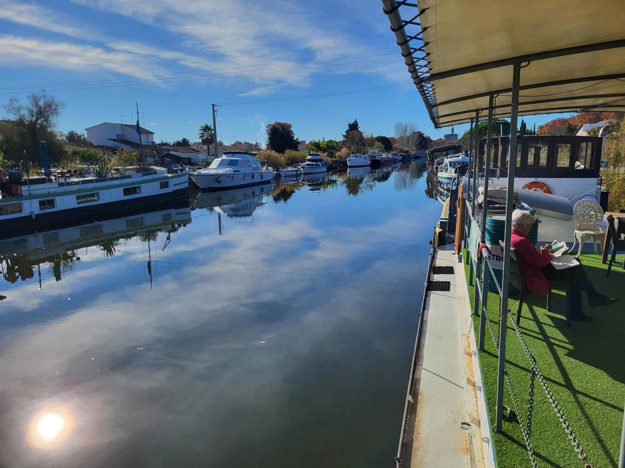 Peniche Authentique Tout Confort Aigues-Mortes Exterior foto